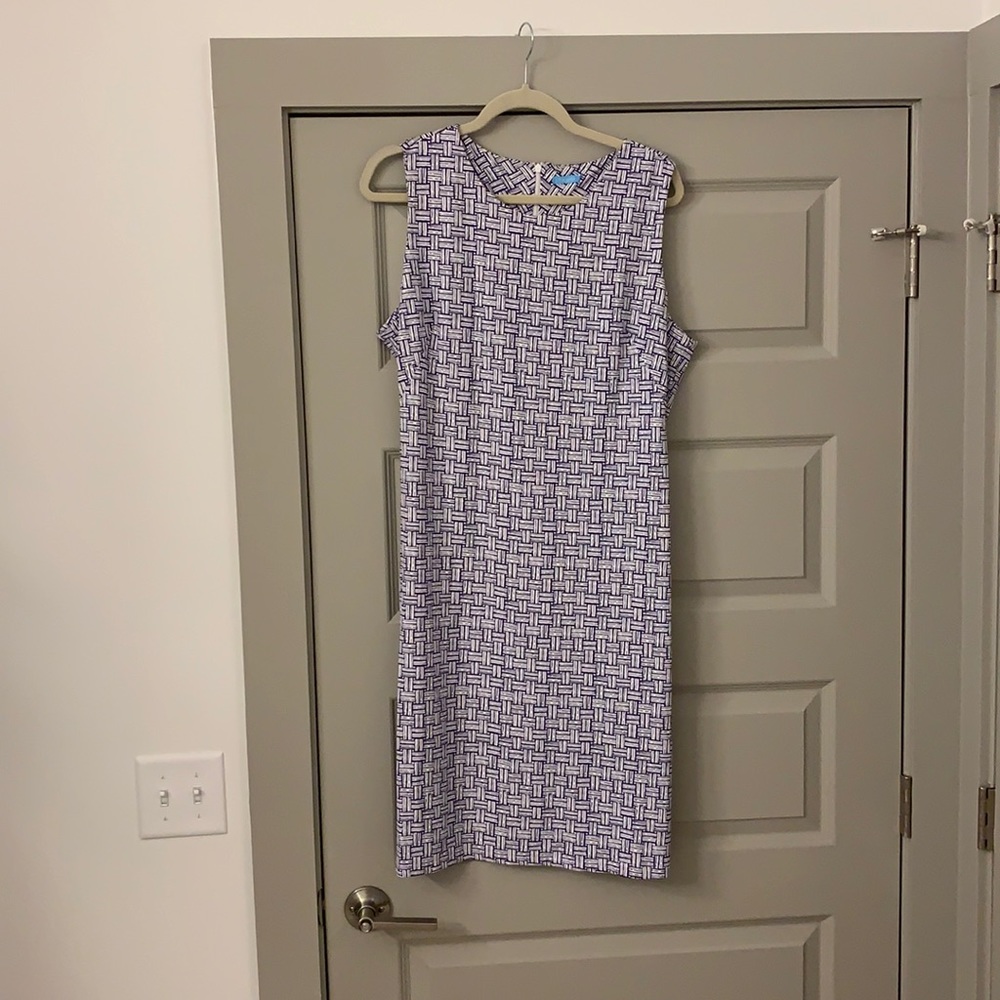 J McLaughlin shift dress